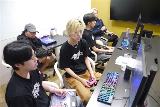 画像ギャラリー No.020のサムネイル画像 / 「ストリートファイター6」のプロゲーマーが講師となり,次世代を担う生徒を導く。「Red Bull 283 Academy」合宿レポート