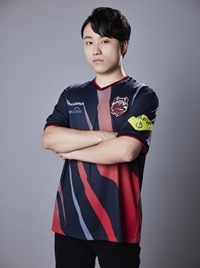 ���������꡼ No.062�Υ���ͥ������ / �ץ�������ǳ��������Ʈ�����ޡ���ʹ����2025ǯ�ο����֤��2026ǯ�ؤ����顣��ǯ����������ˤ�����104�ͤ�����