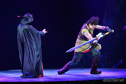 画像ギャラリー No.010のサムネイル画像 / 舞台「幻想水滸伝-門の紋章戦争篇-」ゲネプロレポート。多くの別れを経て成長する“ぼっちゃん”の物語が色鮮やかに蘇る