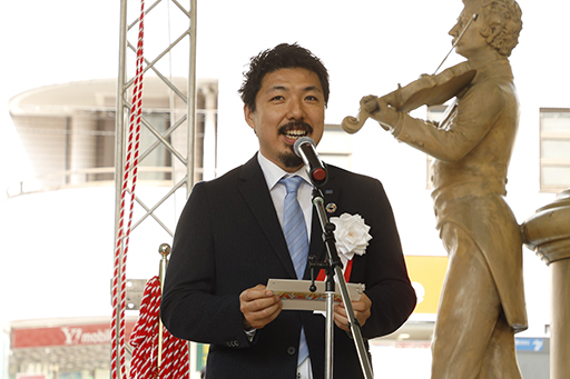 ���������꡼ No.007�Υ���ͥ������ / �ֿ���������פ������դˤ������������ֱع�Ͳ�����������о졣�ե��å��㡼���Υޥ�������ȥ�ȥ����󤬤���Ϫ�ܼ�ŵ������