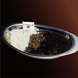 画像ギャラリー No.031のサムネイル画像 / クリプトビオシスやサムの血液袋が飲食できる!? 「DEATH STRANDING 2」ポップアップショップ,ブランドコラボ商品の情報を公開