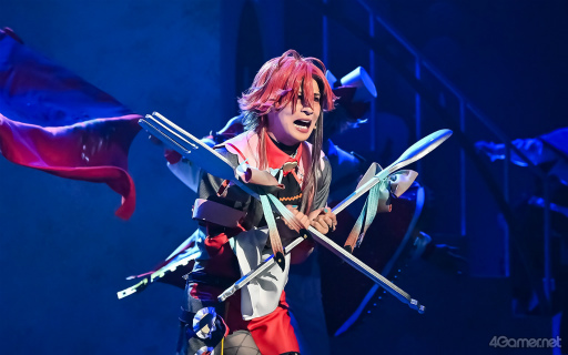 画像ギャラリー No.009のサムネイル画像 / 赤の大陸を彩る全17曲とマジックのような演出。「ミュージカル『フラガリアメモリーズ』〜純真の結い目〜」ゲネプロレポート