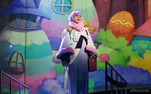 画像ギャラリー No.012のサムネイル画像 / 赤の大陸を彩る全17曲とマジックのような演出。「ミュージカル『フラガリアメモリーズ』〜純真の結い目〜」ゲネプロレポート