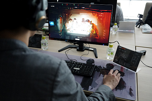 画像ギャラリー No.026のサムネイル画像 / 「GTFO」を手掛けた10 Chambersの新作Co-op型FPS「デン・オブ・ウルヴズ」で,ヤバめの脳神経ダイブ強盗を体験してきた