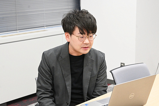 ���������꡼ No.016�Υ���ͥ������ / �Υ��󥿥ӥ塼�ϥ��饹�Ȥ����������Ϥ롣��VIRTUAL GIRL @ WORLD'S END�פϡ��֥���ѡץ����ǥ��ο�߷ ����ˤ�를����������ĩ��