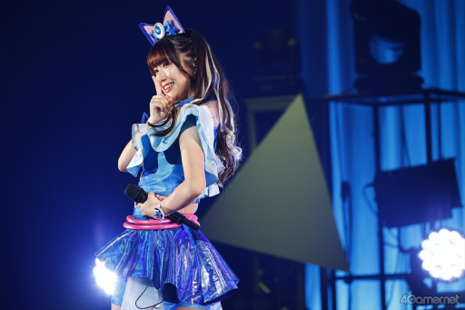 画像ギャラリー No.013のサムネイル画像 / 総勢30名のアイドルが夢の共演! 「ひみつのアイプリ×プリパラ」パワフル&ハートフルなライブをレポート