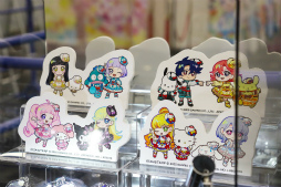 画像ギャラリー No.022のサムネイル画像 / 2m超の特大ムギちゃんやステージイベントで大盛り上がり! 「アイプリワールド2025」をレポート