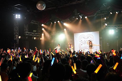 画像ギャラリー No.016のサムネイル画像 / 「学園アイドルマスター DEBUT LIVE 初 TOUR」追加公演レポート。松田彩音さん,春咲 暖さん,陽高真白さんが揃った「初陣公演」の様子をお届け