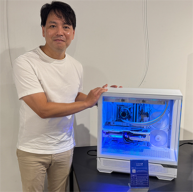 画像ギャラリー No.020のサムネイル画像 / 「Core Ultra 200S」シリーズの性能を引き出すIntel 200S Boostに注目。インテル社長がモンハンに挑戦したイベントをレポート