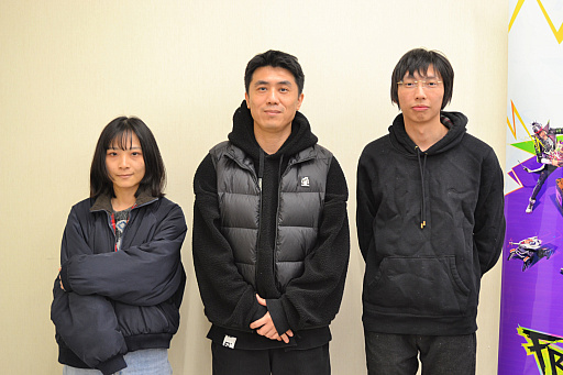 ���������꡼ No.010�Υ���ͥ������ / �Υ��󥿥ӥ塼��¸�ߤ��ʤ��ʤ鼫ʬ�����Ǻ�äƤ��ޤ���������ҡ��������塼������FragPunk�פ���ʻפ��Ǻ��줿��������ä�