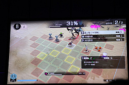 画像ギャラリー No.014のサムネイル画像 / 「『HUNDRED LINE -最終防衛学園-』プレミアム試遊会&完成発表会」レポート。小高和剛氏らが守りたいものは,TooKyo Gamesの命運!?