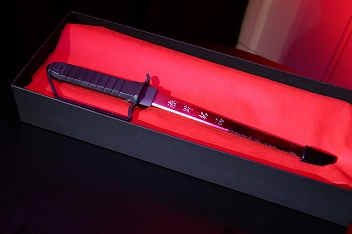 画像ギャラリー No.027のサムネイル画像 / 「『HUNDRED LINE -最終防衛学園-』プレミアム試遊会&完成発表会」レポート。小高和剛氏らが守りたいものは,TooKyo Gamesの命運!?