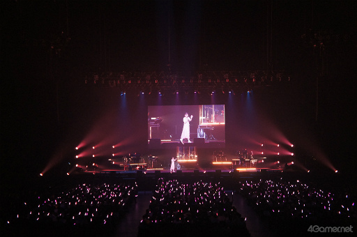 画像ギャラリー No.026のサムネイル画像 / 横浜にヒロイン&きらめき高校の仲間たちが集結! 「ときめきメモリアル」30周年を締めくくる熱狂のステージをレポート