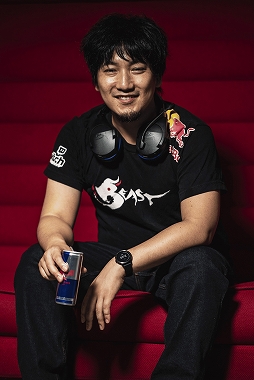 画像ギャラリー No.002のサムネイル画像 / 「カプコン ファイティング コレクション2」,ウメハラさんとアールさんがゲームの魅力を紹介する特別番組を公開