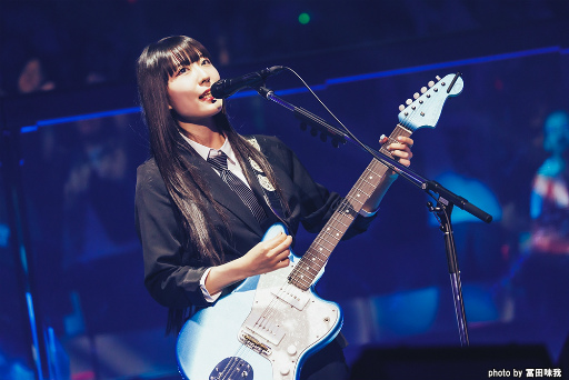 画像ギャラリー No.005のサムネイル画像 / ガルクラから武道館へ! 「トゲナシトゲアリ LIVE in 日本武道館 “奏檄の叫”」ライブの模様を振り返る