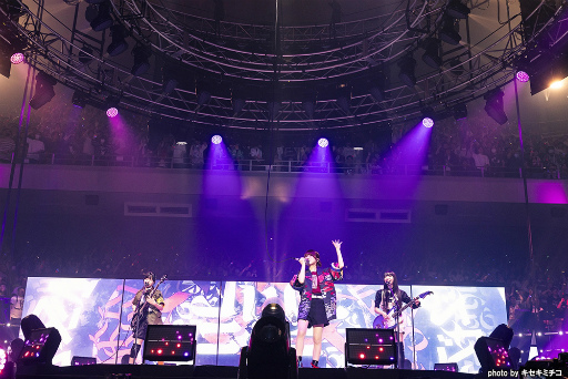 画像ギャラリー No.018のサムネイル画像 / ガルクラから武道館へ! 「トゲナシトゲアリ LIVE in 日本武道館 “奏檄の叫”」ライブの模様を振り返る