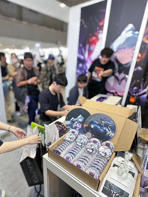 画像ギャラリー No.016のサムネイル画像 / 「Mecha Force」,大型アップデートを実施。遠距離武器やロボットアニメに登場するような武器を追加。トレーニングルーム,再戦機能も実装