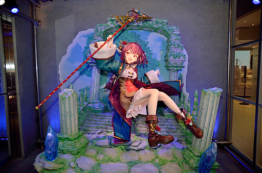 画像ギャラリー No.018のサムネイル画像 / 抱き枕(カバー)は質のいい睡眠にもつながる? 「VVプリズム」に登場する“ななみ”のものを購入してみた(「買い物Surfer」第26回)