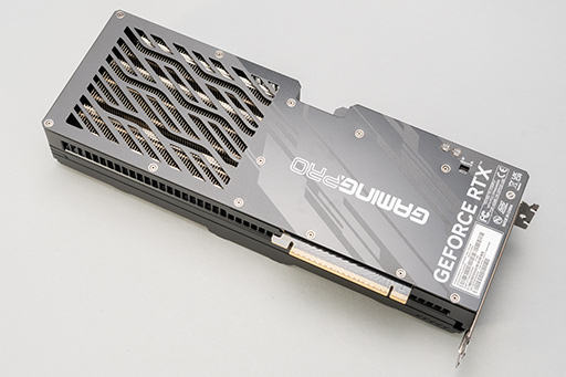 ���������꡼ No.007�Υ���ͥ������ / �����å����å���RTX 5070�ϡ�RTX 4080Ķ����ã���Ǥ���Τ���Palit��GeForce RTX 5070 GamingPro OC�פǸ��ڤ��Ƥߤ�