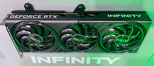 画像ギャラリー No.003のサムネイル画像 / 2スロットサイズでGeForce RTX 5090を搭載したグラフィックスカードのコンセプトモデルをPalitブースで展示