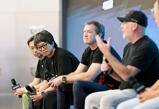 ���������꡼ No.008�Υ���ͥ������ / �Υ��󥿥ӥ塼�Ͽ���ȥåץӥ塼�Хȥ����Arkheron�פϡ�DRIMAGE�Υ���󡦥������ɽ��������������״��Ժ�