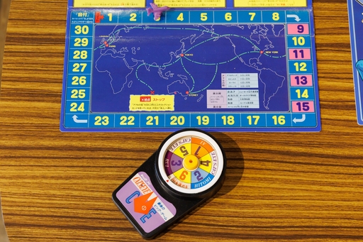 画像ギャラリー No.013のサムネイル画像 / 新作アニメにも期待大! 「キャッツ❤︎アイ」のボードゲームは,大小2枚のボードを行き来する豪華仕様 昭和・平成レトロボードゲーム大百科 第4回