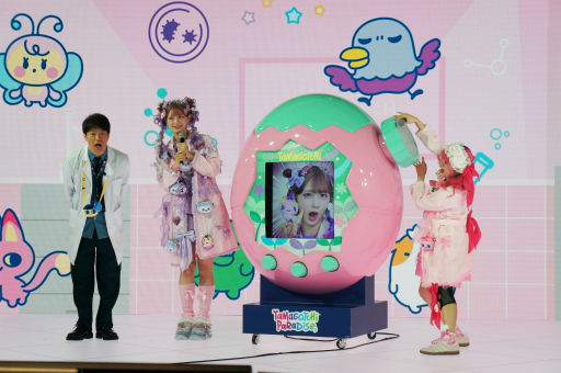画像ギャラリー No.007のサムネイル画像 / たまごっちシリーズ最新作「Tamagotchi Paradise」は,お世話の視点を切り替えられる“ズーム機能”を搭載。開発背景などが語られた発表会をレポート