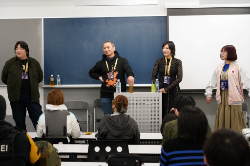 ���������꡼ No.012�Υ���ͥ������ / �桼�ӡ��������եȼ�š�FPS Day X�ײ���ݡ��ȡ���UBIDAY�פΰ����ҤϷ����Ѥ������⥳�ߥ�˥ƥ��򲹤�³���Ƥ���