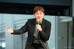 画像ギャラリー No.025のサムネイル画像 / 「DistortedCode −生者の残り香−」AGF2025ステージレポート。竹田海渡さん,赤羽根健治さん出演の新作「夕刻の町のグロブスター」も発表