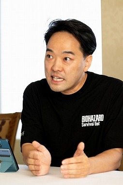 ���������꡼ No.008�Υ���ͥ������ / �Υ��󥿥ӥ塼�ϡ�BIOHAZARD Survival Unit�פϡ������ˤ��ơ֥Х����餷���פ���ά������˺Ʋ�ᤷ���Τ��������ѡ�����3�ͤ��ä�ʹ����