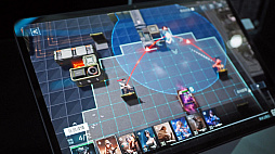 ���������꡼ No.018�Υ���ͥ������ / ��ͤʿ����Υ�ǥ��ʤȥ����ˤ����ˡߥݥ����ݥߥ꥿�꡼�ǹ����ġ���WARP KNIGHTS�פϥ���ȥ����å��ɥ������CJ2025��