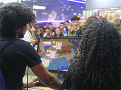 ҡ臘ȥ꡼ޤθPvPѥȯΥХ󥷥塼UniqKillerUrban Shooter