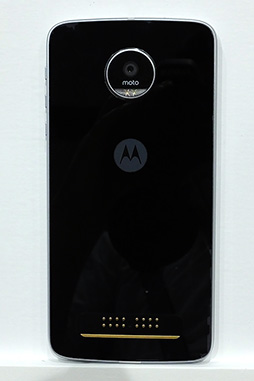 MotorolaοSIMե꡼ޥۡMoto ZסMoto Z Playפ򤸤äå٥ԵĤǤǥ쥹Ƥϥץ쥤Ƥ