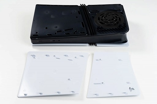 ���������꡼ No.004�Υ���ͥ������ / PlayStation 5 Pro��ȯ�Ԥ�ʬ�򡣳ƥѡ��Ĥ˶Ž̤��줿�ǿ����ѤȤ������ι��פ�PS Blog�Ǹ�����ʬ�򥿥����ץ�������