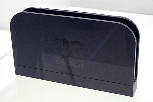���������꡼ No.018�Υ���ͥ������ / �̿��Ǹ����Nintendo Switch 2�ס��ͤ�ȴ���줿��Joy-Con 2�פλȤ��䤹����æ˹����Switch 2����θ���