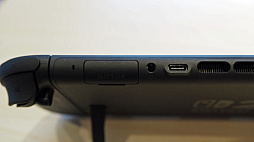 画像ギャラリー No.019のサムネイル画像 / 「Nintendo Switch 2(日本語・国内専用)」開封の儀。本体の厚みはそのままに,サイズも仕様もいろいろ進化!