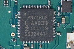 画像ギャラリー No.034のサムネイル画像 / 「Nintendo Switch 2」分解レポート。Switchの構造を踏襲しつつ,信頼性を高める工夫が随所に見られる