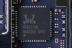 画像ギャラリー No.044のサムネイル画像 / 「Nintendo Switch 2」分解レポート。Switchの構造を踏襲しつつ,信頼性を高める工夫が随所に見られる