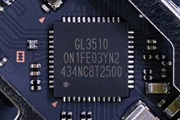 画像ギャラリー No.046のサムネイル画像 / 「Nintendo Switch 2」分解レポート。Switchの構造を踏襲しつつ,信頼性を高める工夫が随所に見られる