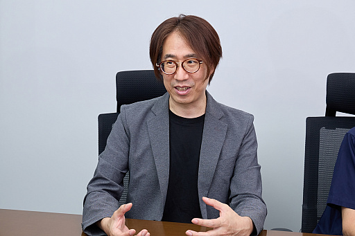 ���������꡼ No.003�Υ���ͥ������ / �Υ��󥿥ӥ塼�ϥ����೫ȯ�Ԥ�Ư�����䵤���ϡ�����30ǯ�ۤɤǤɤ��Ѥ�ä��Τ����������Υ����åդ�����ʹ���������Ⱥ��γ�ȯ����