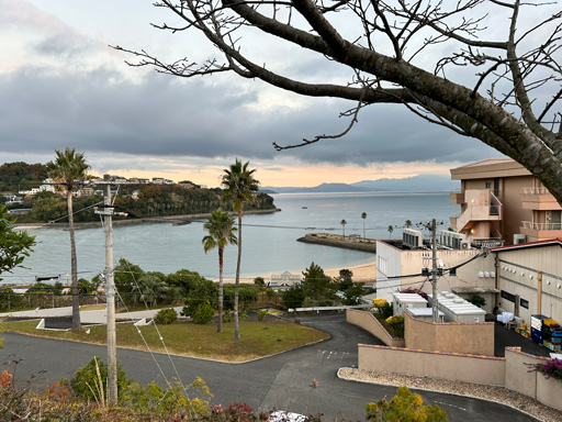 ���������꡼ No.002�Υ���ͥ������ / �����ϥ����೫ȯ���ɤ�Τ��� ���ܡ�ŷ��Ԥ��ʤ�륯�ꥨ������Ͷ�פκ���������2��ŷ�𥤥�ǥ����������ή��ץ�ݡ���