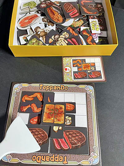 ���������꡼ No.007�Υ���ͥ������ / Ŵ�ľƤ�����ܡ��ɥ������TeppanDo�פ�Kickstarter�ǥ����ڡ���Ÿ���档��������Ǽ긷�ء��إ��Ȥäƿ��५���ɤ򤦤ޤ��Ҥä����֤���