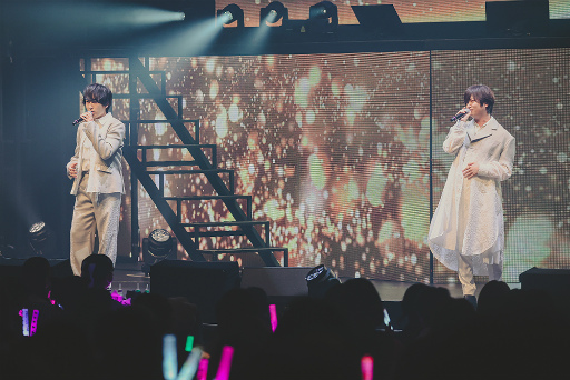 画像ギャラリー No.001のサムネイル画像 / 「UniteUp!」合同ライブ「sMiLea LIVE -Fly into the Uni:Birth-」レポート。アニメ2期を経て感じた“多次元アイドルプロジェクト”の本気