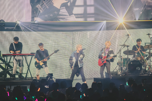 画像ギャラリー No.006のサムネイル画像 / 「UniteUp!」合同ライブ「sMiLea LIVE -Fly into the Uni:Birth-」レポート。アニメ2期を経て感じた“多次元アイドルプロジェクト”の本気