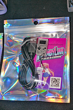 ꡼ No.003Υͥ / ƻΥǥХ˽Τʤ顤ٶⱿưĥ롣ThumbylinaץݡȡBitSummit