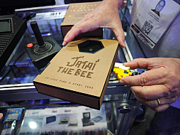 ���������꡼ No.002�Υ���ͥ������ / ����Atari 2600�ο���������³���롤�֥饸��ȯ�Υ�ȥ�������ǥ٥��å�Bitnamic Software