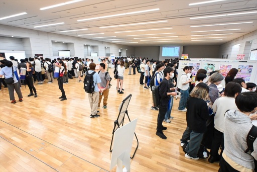 画像ギャラリー No.001のサムネイル画像 / ゲーム業界に特化した就活イベント,第3回「キャリアクエスト」開催。国内ゲームメーカー7社が業界で働きたい学生に企業説明会を実施