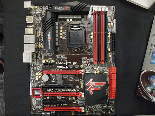 ASRockIntel 8꡼ܥޥܡɤൡ䥿֥åȤαϤ뵡ǽޥܡɤ