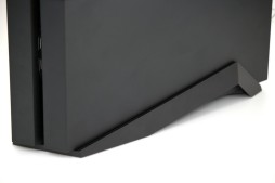 画像集#010のサムネイル/アンサー,縦置きスタンドなどPS4用周辺機器6製品を2月22日発売