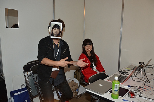 ̥֥åȤVRСȥͥθǥץ쥤ޤǡSIGGRAPH ASIA 2015Emerging TechnologiesŸ󤽤¾